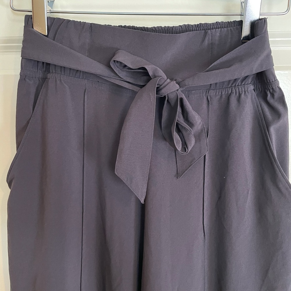 Lululemon Flowy Trouser with Tie